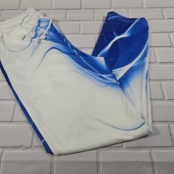 Men's Size Medium 2pc White Blue Swirl Graphic long Sleeve with pants outfit New - Picture 7 of 13